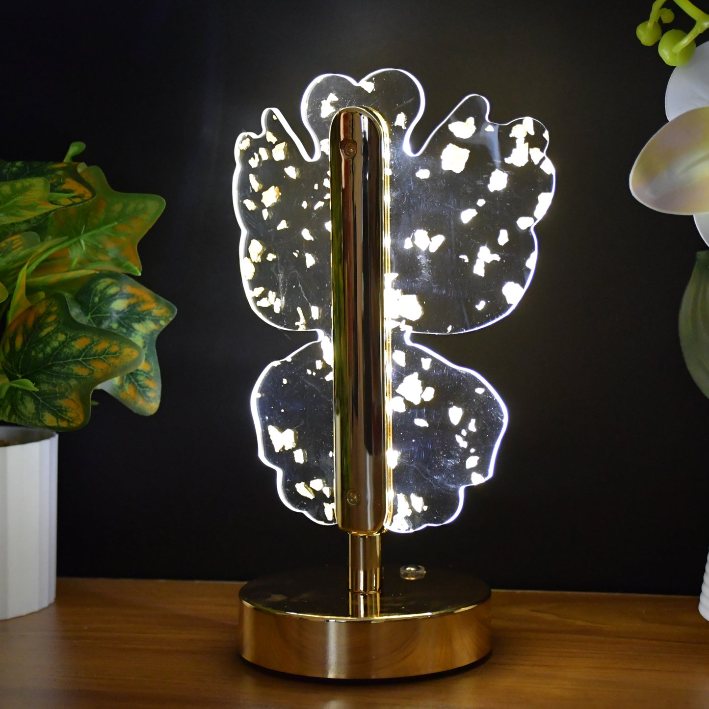 Luxury Golden Crystal LED Table Lamp
